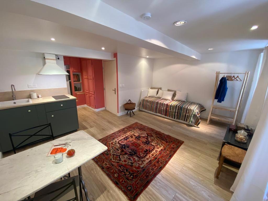 3 Studios Hyeres - Centre Ville Rue Pietonne - Manon Esterno foto